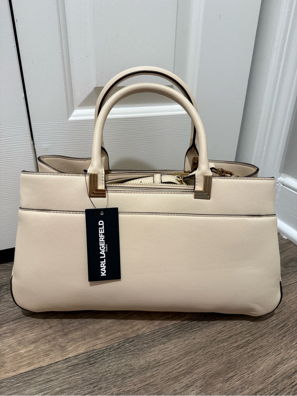 Karl Lagerfeld Paris Meribel Satchel NWT - Picture 7 of 9
